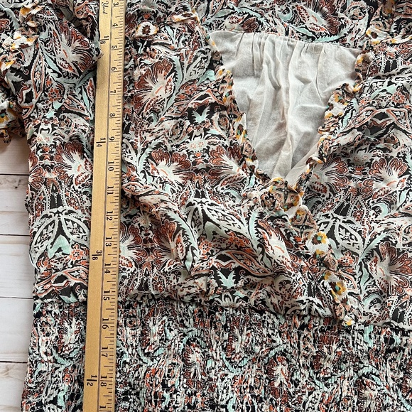 Anthropologie Flounce Ruffle Faux Wrap Blouse V- Neck Long Sleeve Women's Size L - Picture 10 of 10